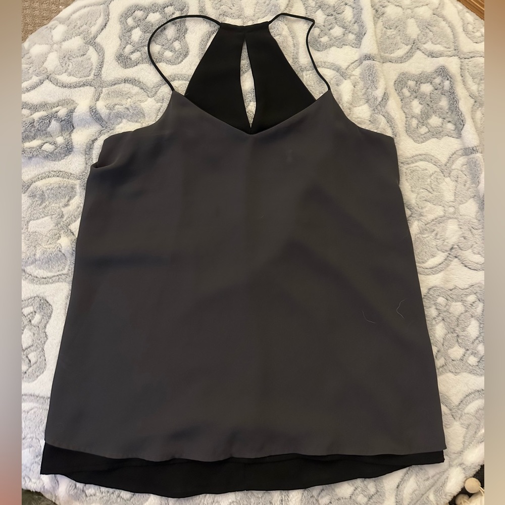 Reversible Express Top. Black and Gray